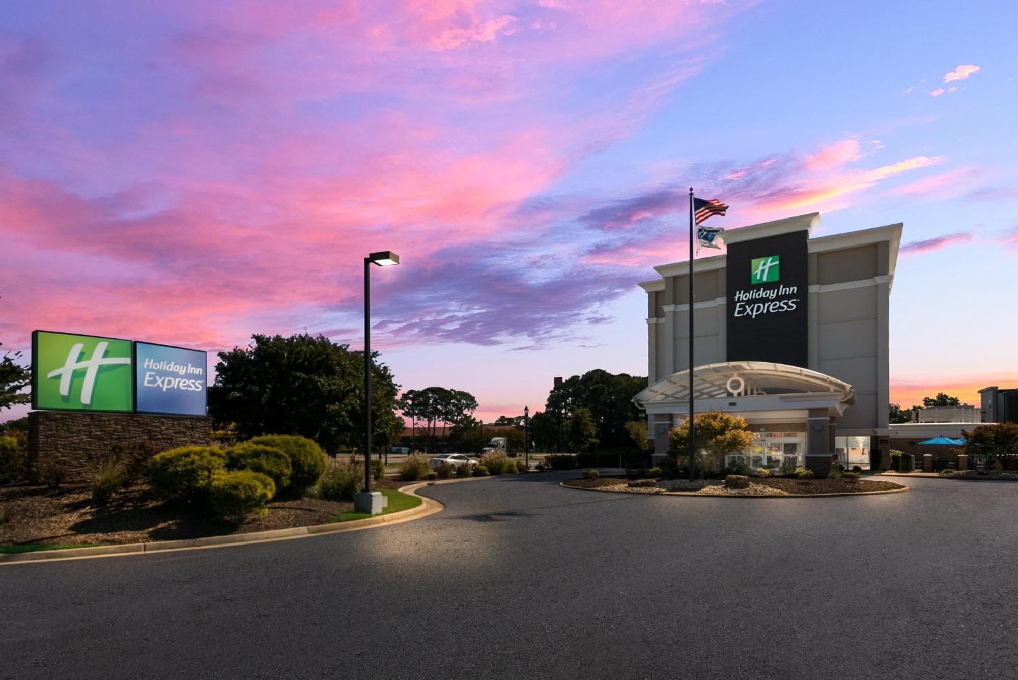 Holiday Inn Express Hotels- Hampton By Ihg מראה חיצוני תמונה